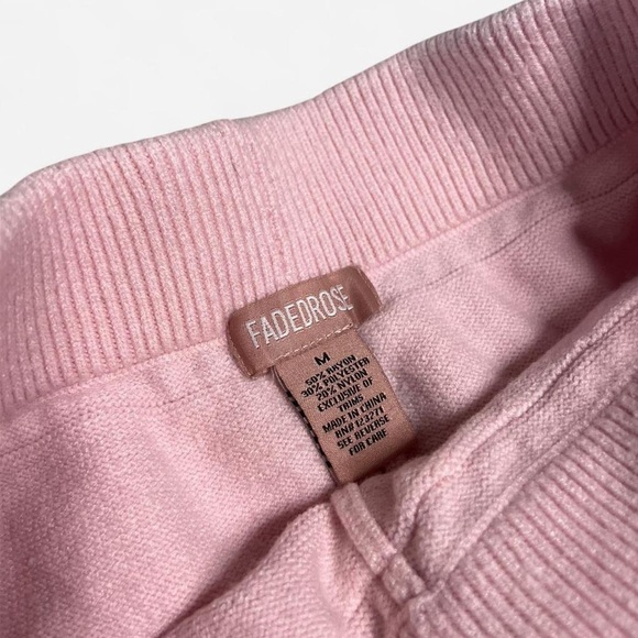 Faded Roses Baby Pink Ruffle Knit Shorts 🌸 - Picture 3 of 4